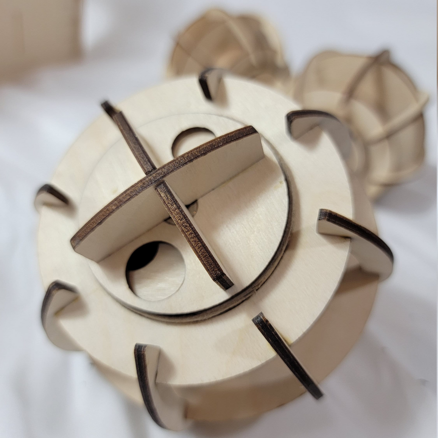 Puzzle Treat Ball