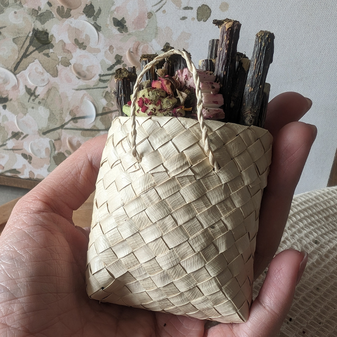 Natural Woven Buri Palm Bag and Apple Sticks for Bunnies, Guinea pigs, Hamsters