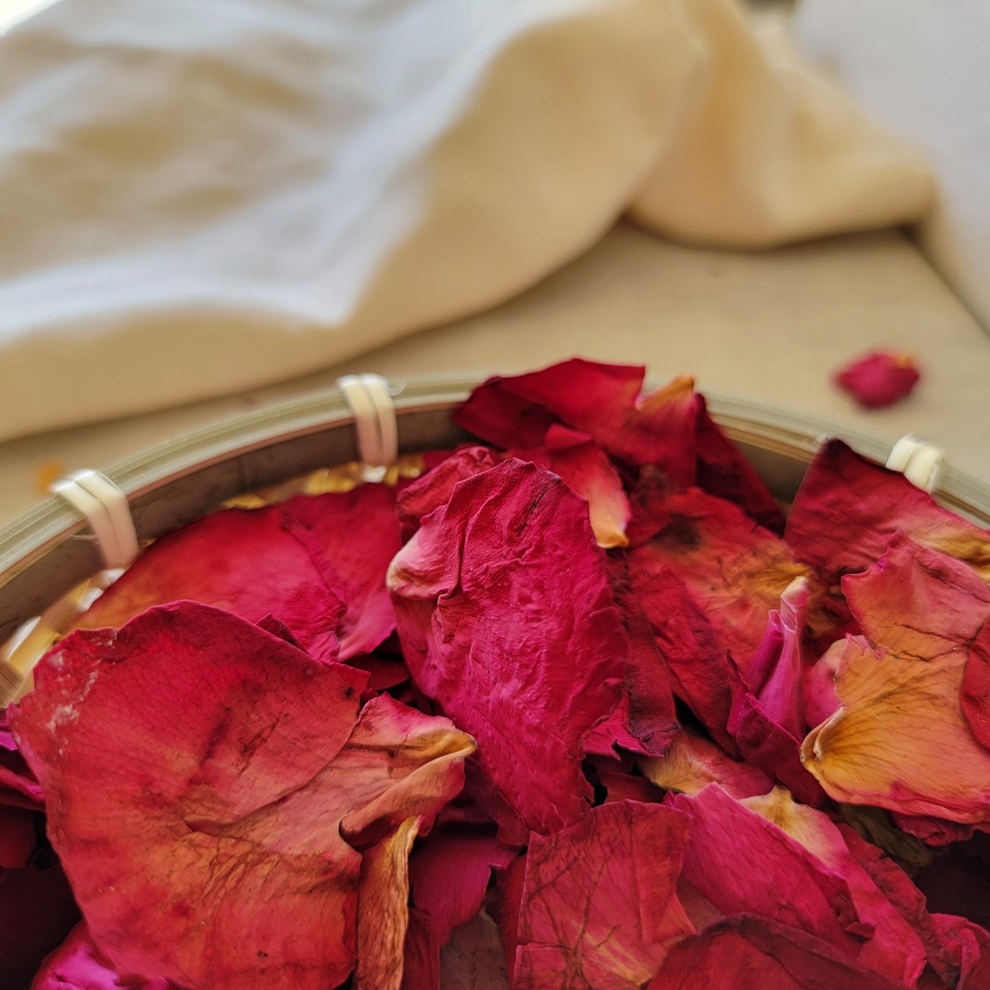 Dried Rose Petals for Small Animals