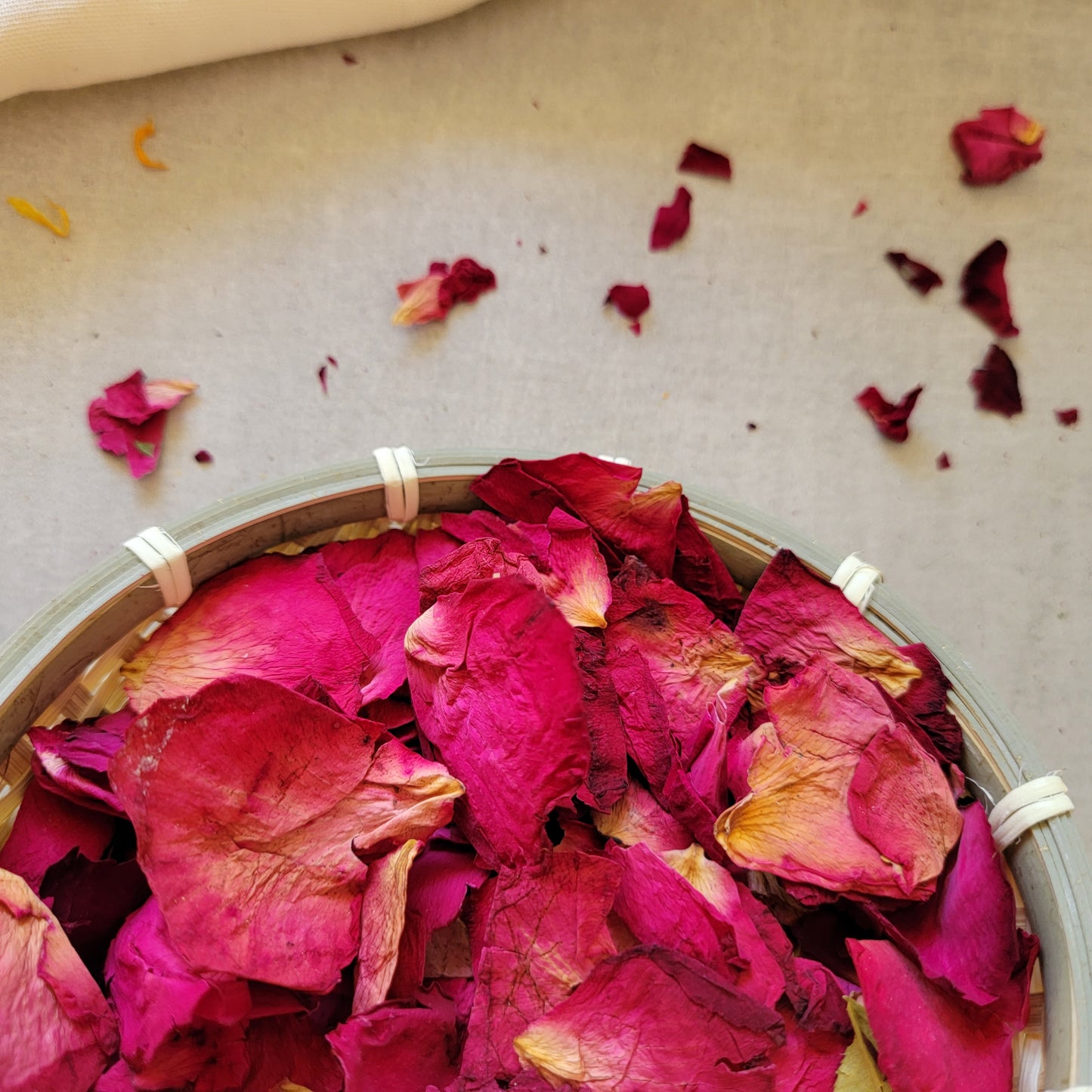 Dried Rose Petals for Small Animals