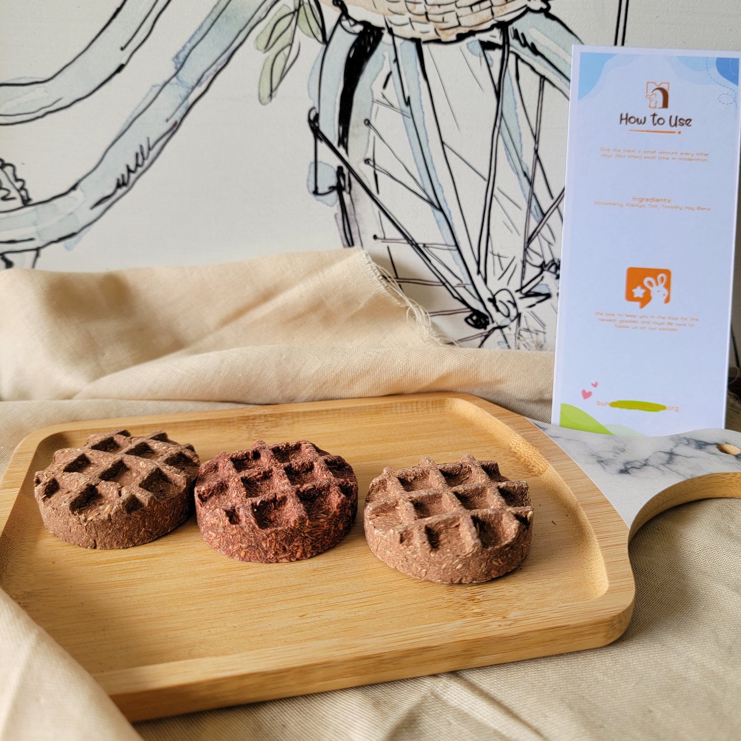 Organic Papaya and Strawberry Waffle Set- Molar Chew For Small Pets